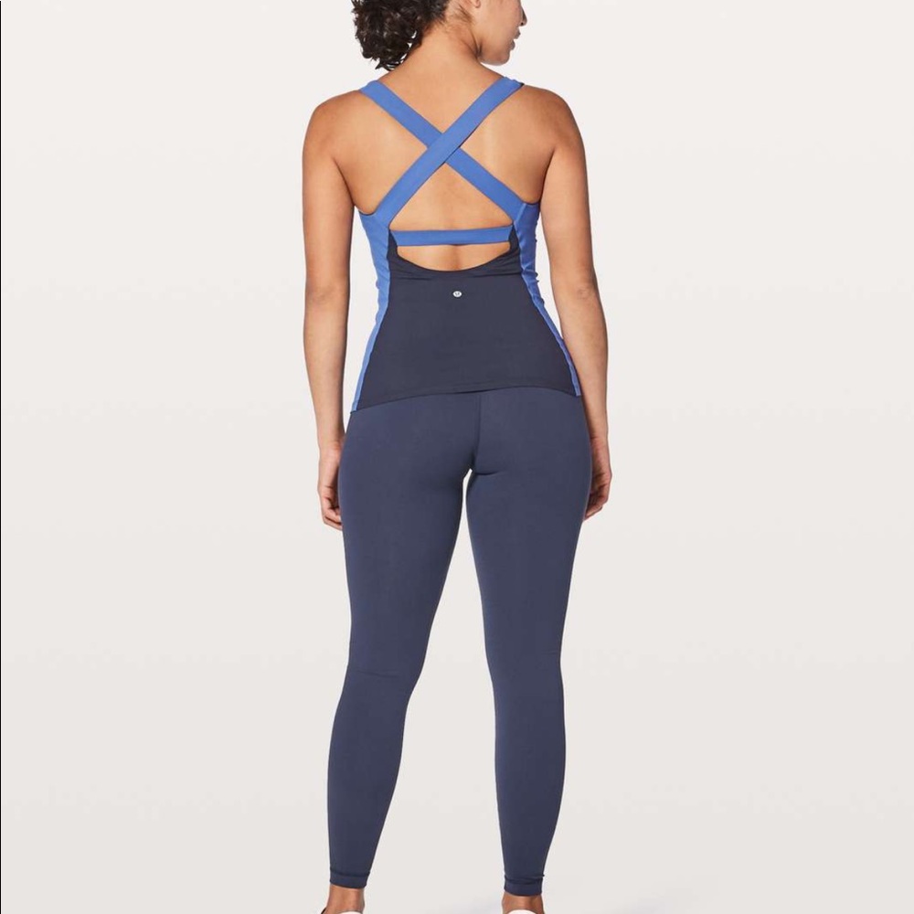 Lululemon Long Breath 2in1 Tank✨